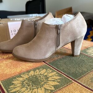 Women’s Taupe Colored Sanzi Ankle Boots by Journee Collection Footwear - Suede